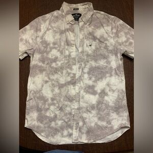Men’s Hollister Size Small Button-down Collared Shirt
